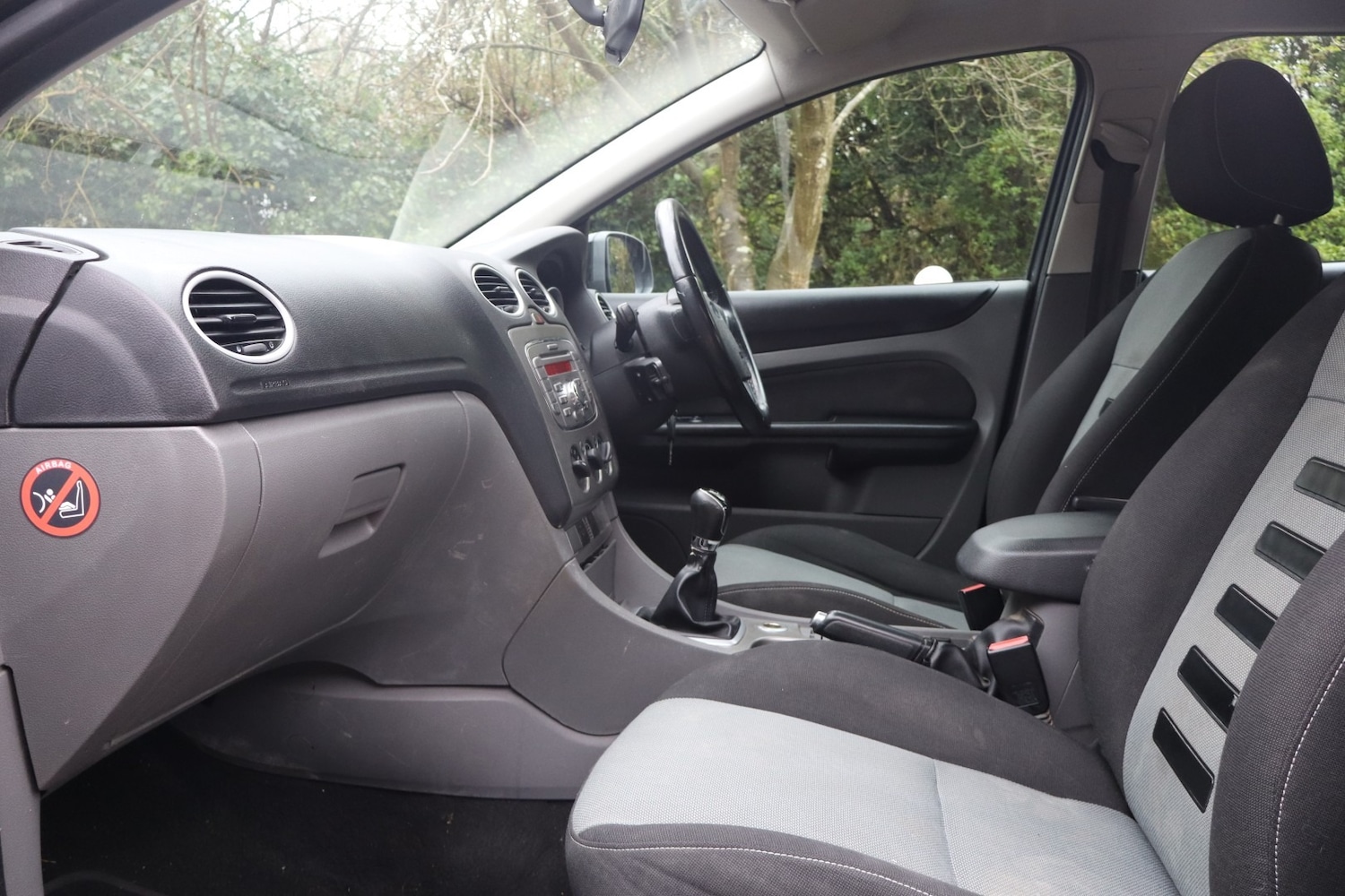 Used Ford Focus 2010 for sale - 77603459: Photo 16