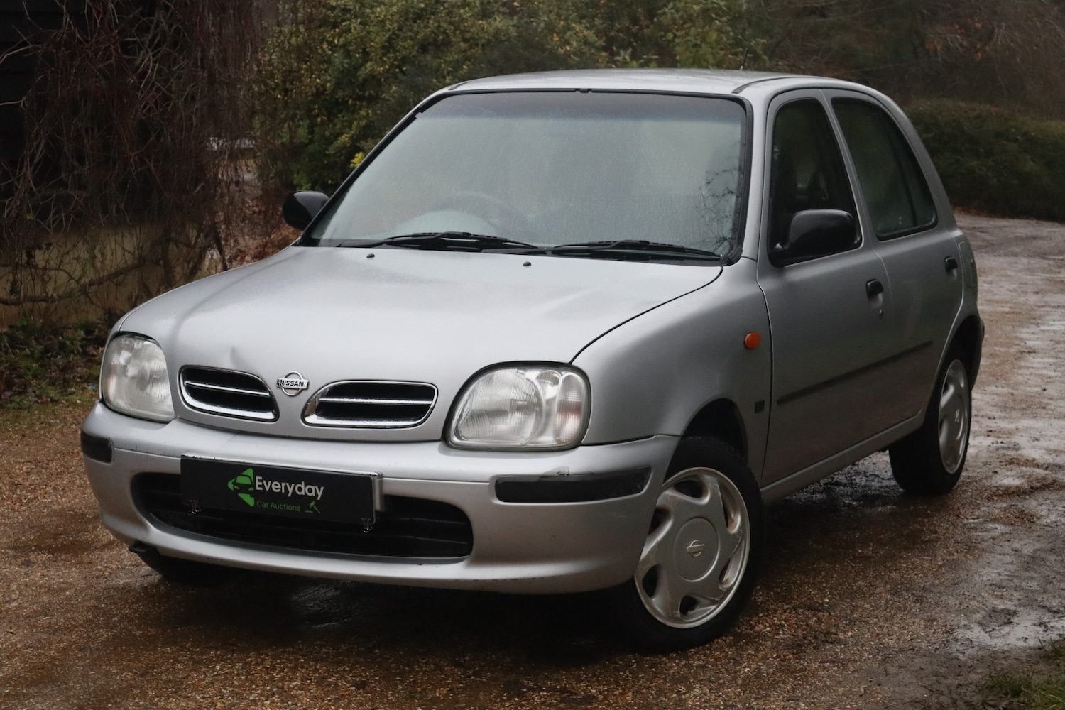 Used Nissan Micra 1999 for sale - 76960300: Photo 2