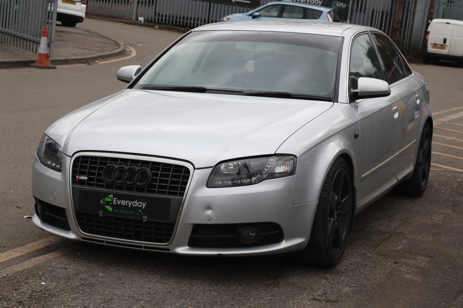 Used Audi A4 2006 for sale - 77677506: Photo 6