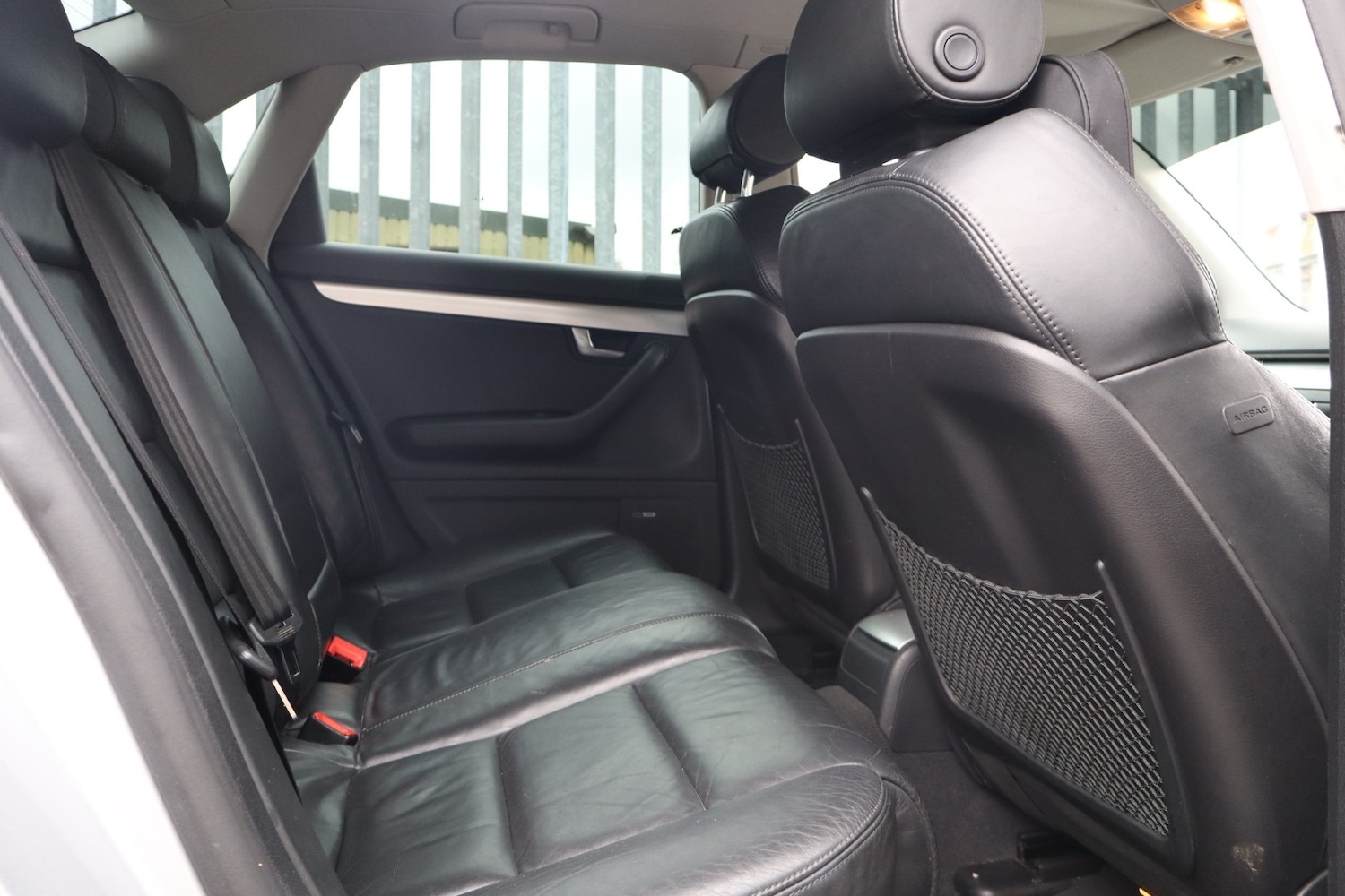 Used Audi A4 2006 for sale - 77677506: Photo 9