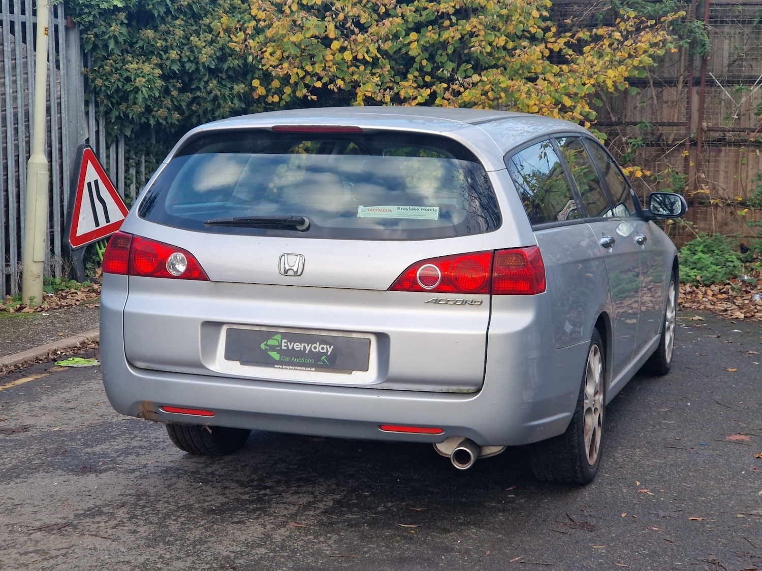 Used Honda Accord 2004 for sale - 76567819: Photo 11