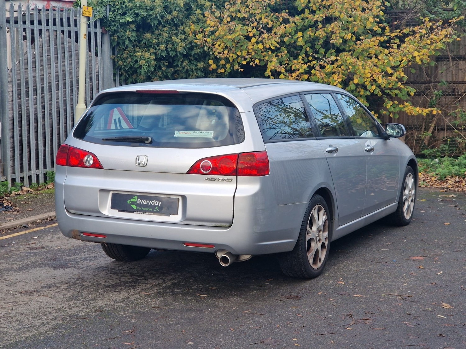 Used Honda Accord 2004 for sale - 76567819: Photo 12