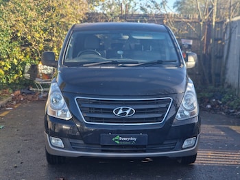 Used Hyundai i800 2016 for sale - 76777383: Photo