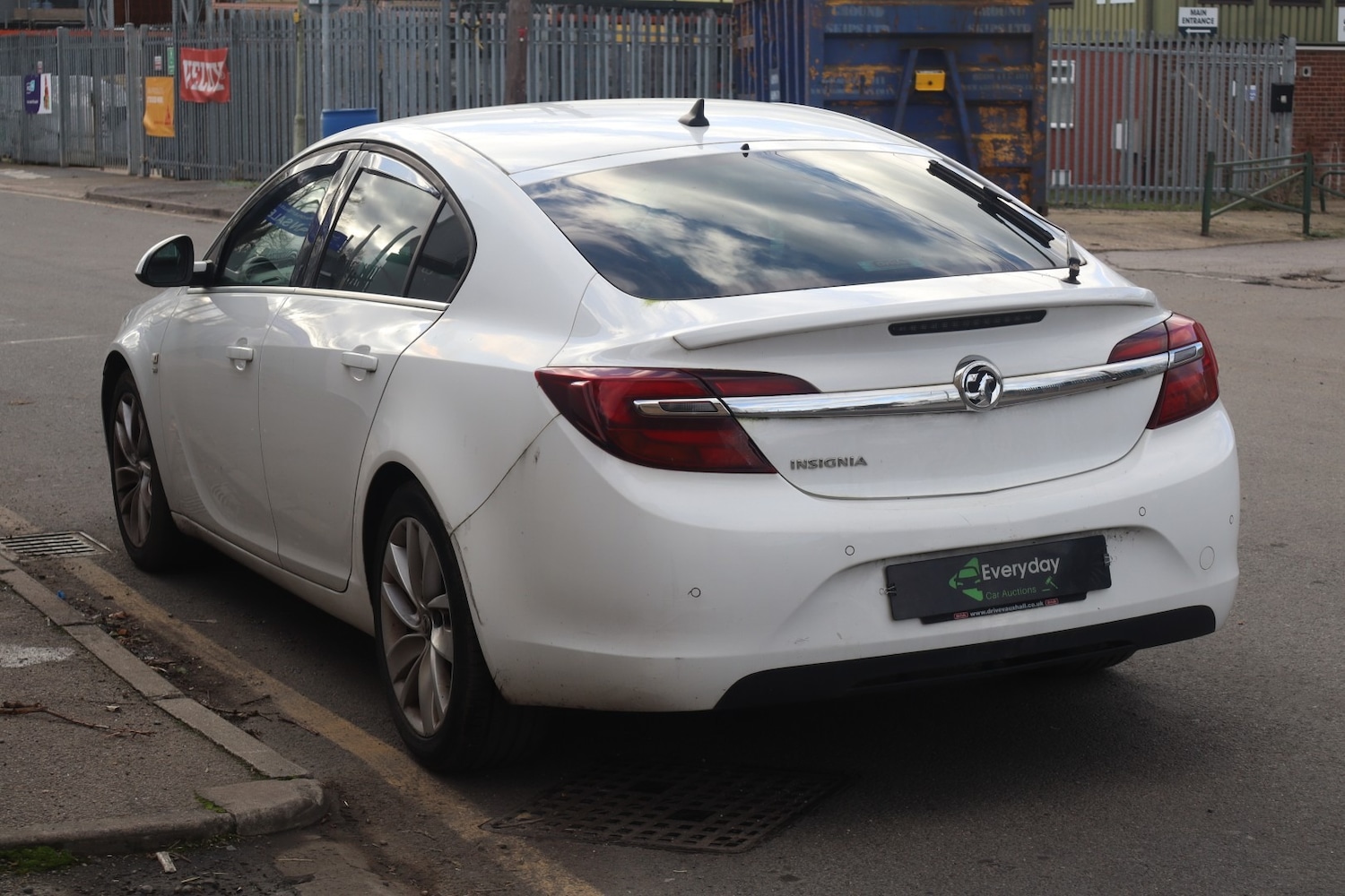 Used Vauxhall Insignia 2016 for sale - 77045681: Photo 5