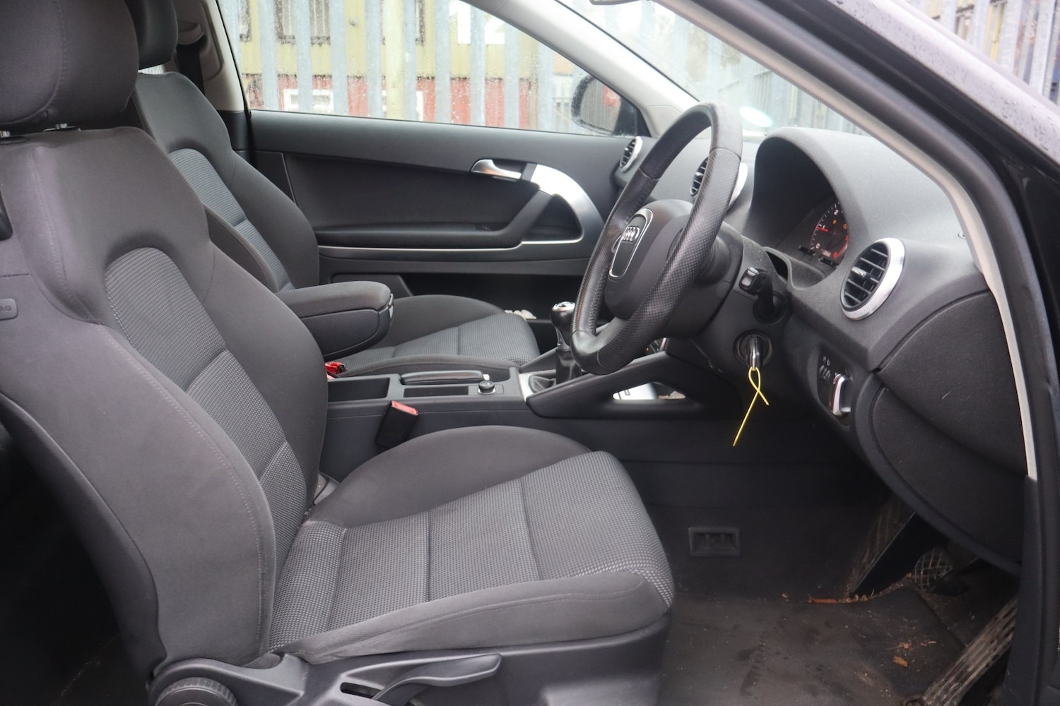 Used Audi A3 2010 for sale - 76979942: Photo 6