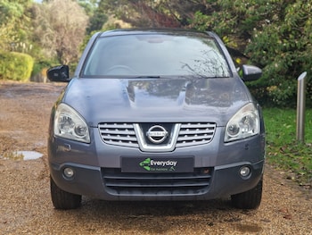Nissan - Qashqai