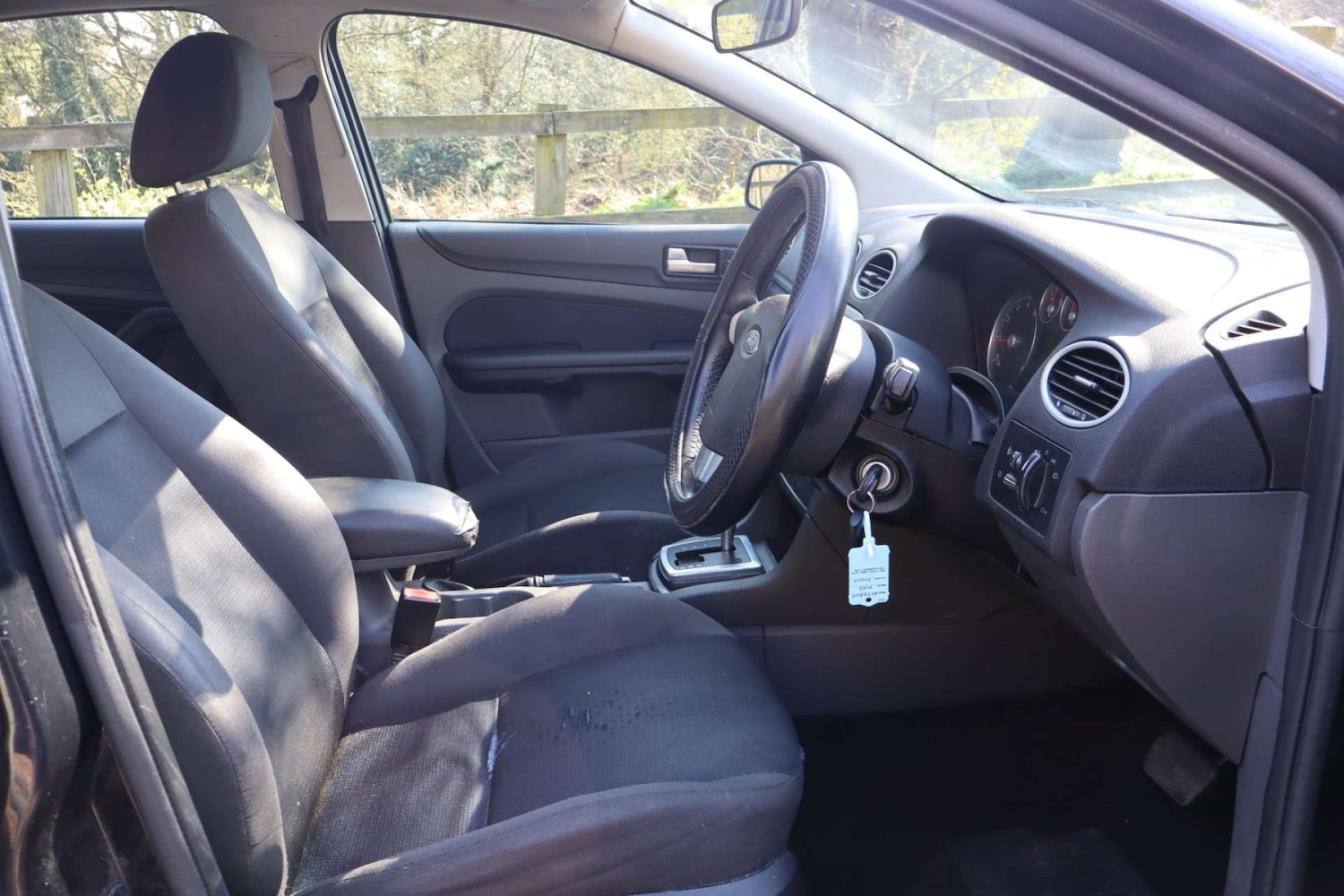 Used Ford Focus 2005 for sale - 77950360: Photo 15