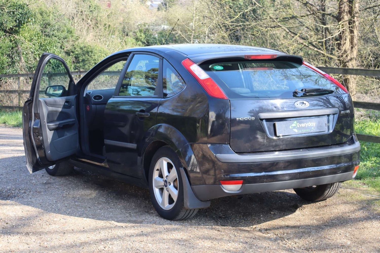 Used Ford Focus 2005 for sale - 77950360: Photo 43
