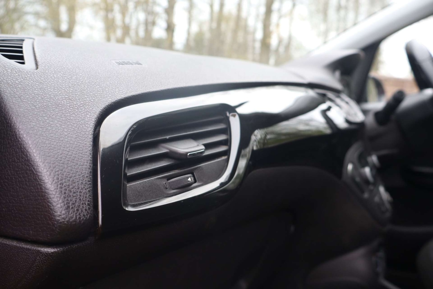 Used Vauxhall Corsa 2015 for sale - 78196747: Photo 35