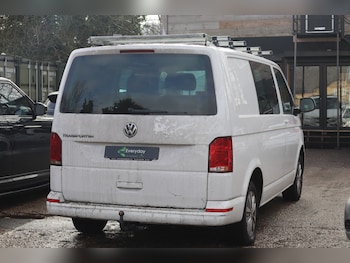Used Volkswagen Transporter 2020 for sale - 77378015: Photo