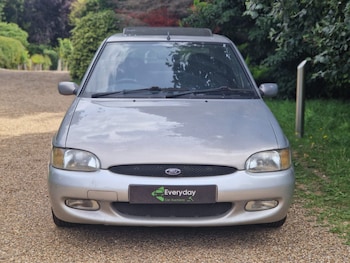 1997 (R) - 1.8i Ghia X 5dr