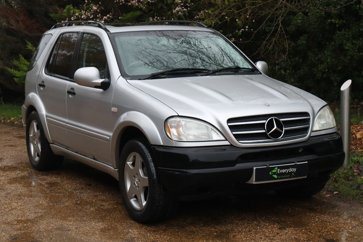 Used Mercedes-Benz M Class 2001 for sale - 76748053: Photo 1