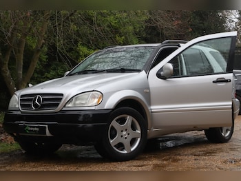 Used Mercedes-Benz M Class 2001 for sale - 76748053: Photo