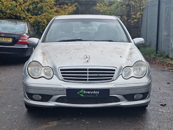 Used Mercedes-Benz C Class 2005 for sale - 76554201: Photo