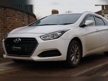Used Hyundai i40 2018 for sale - 76918727: Photo