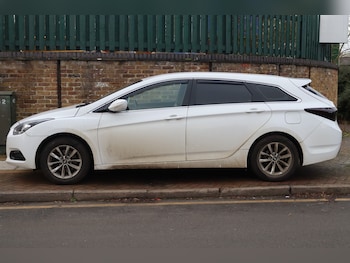 Used Hyundai i40 2018 for sale - 76918727: Photo