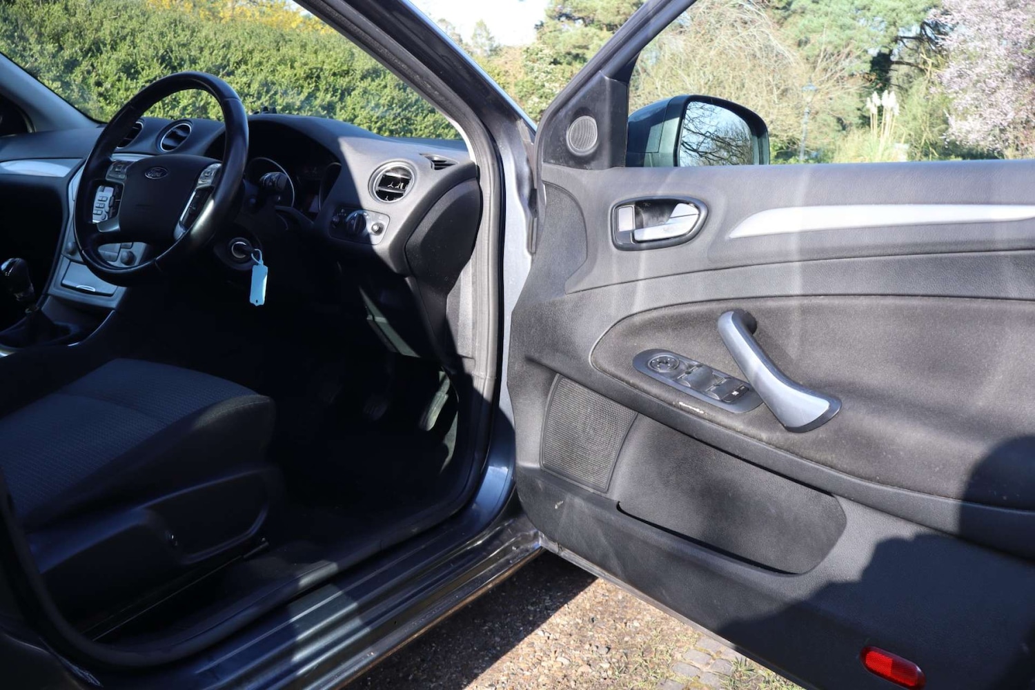 Used Ford Mondeo 2008 for sale - 77953331: Photo 35