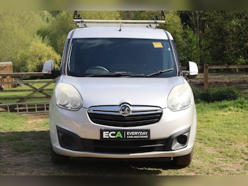 Used Vauxhall Combo 2017 for sale - 78324681: Photo