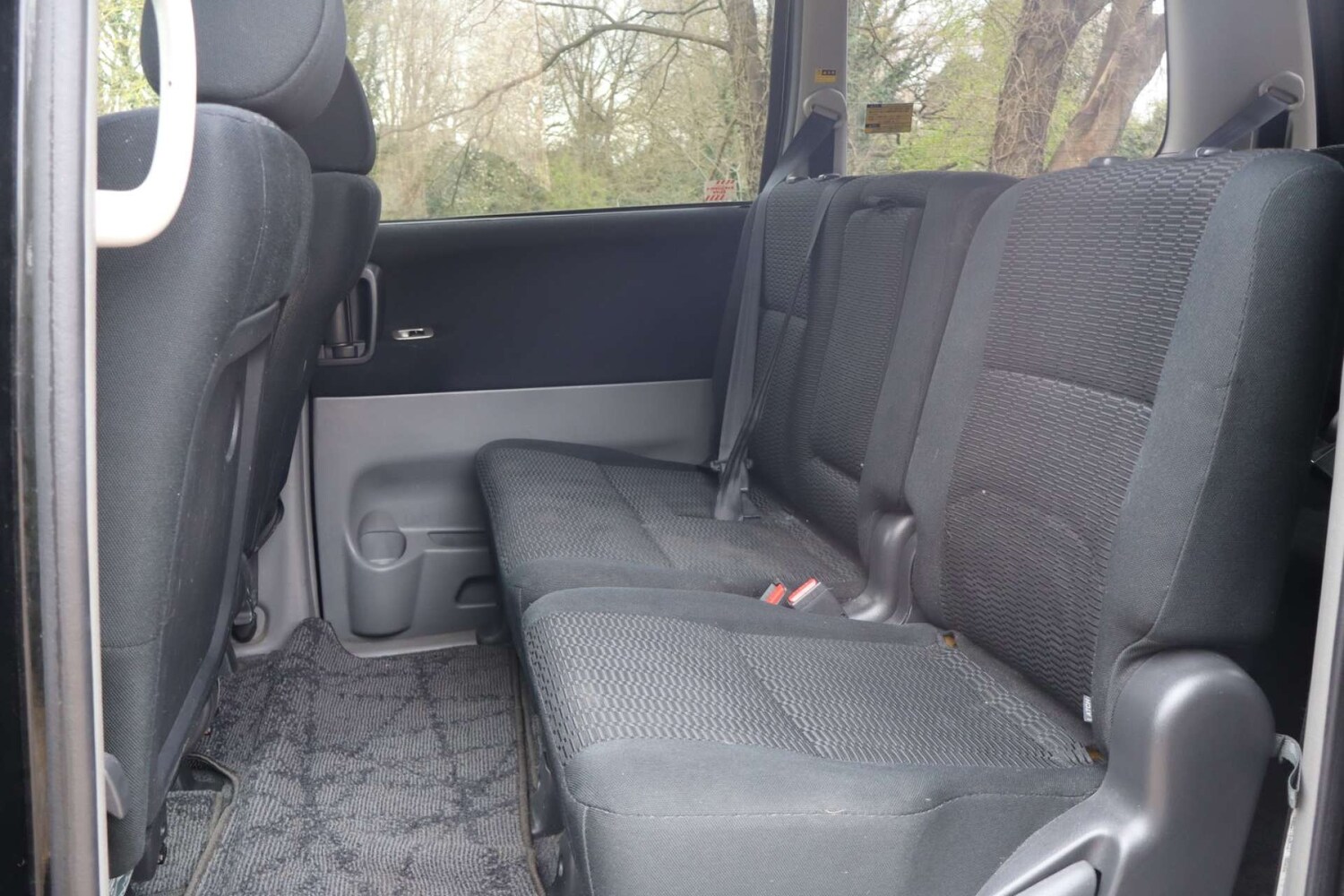 Used Toyota Voxy 2019 for sale - 78097362: Photo 30