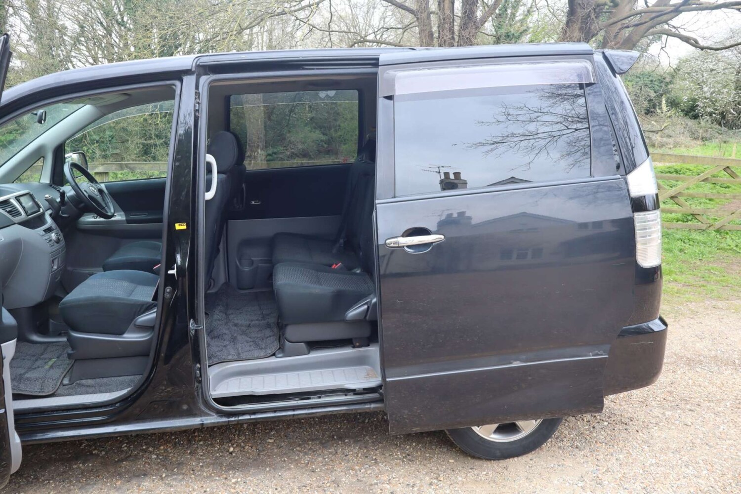 Used Toyota Voxy 2019 for sale - 78097362: Photo 36