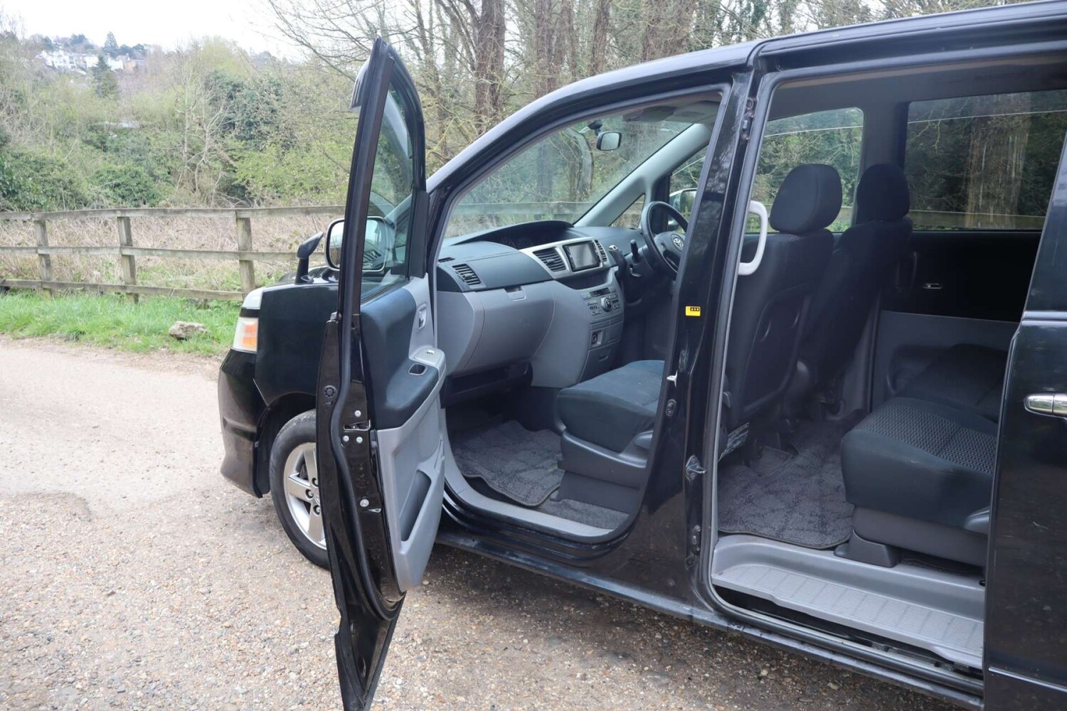 Used Toyota Voxy 2019 for sale - 78097362: Photo 37