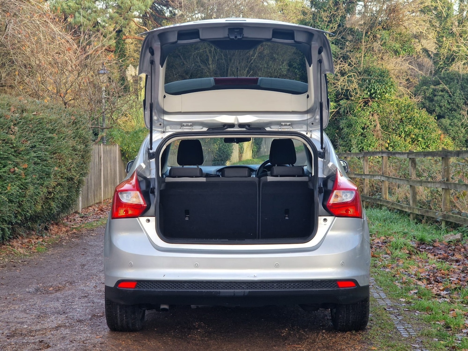 Used Ford Focus 2012 for sale - 76932205: Photo 13