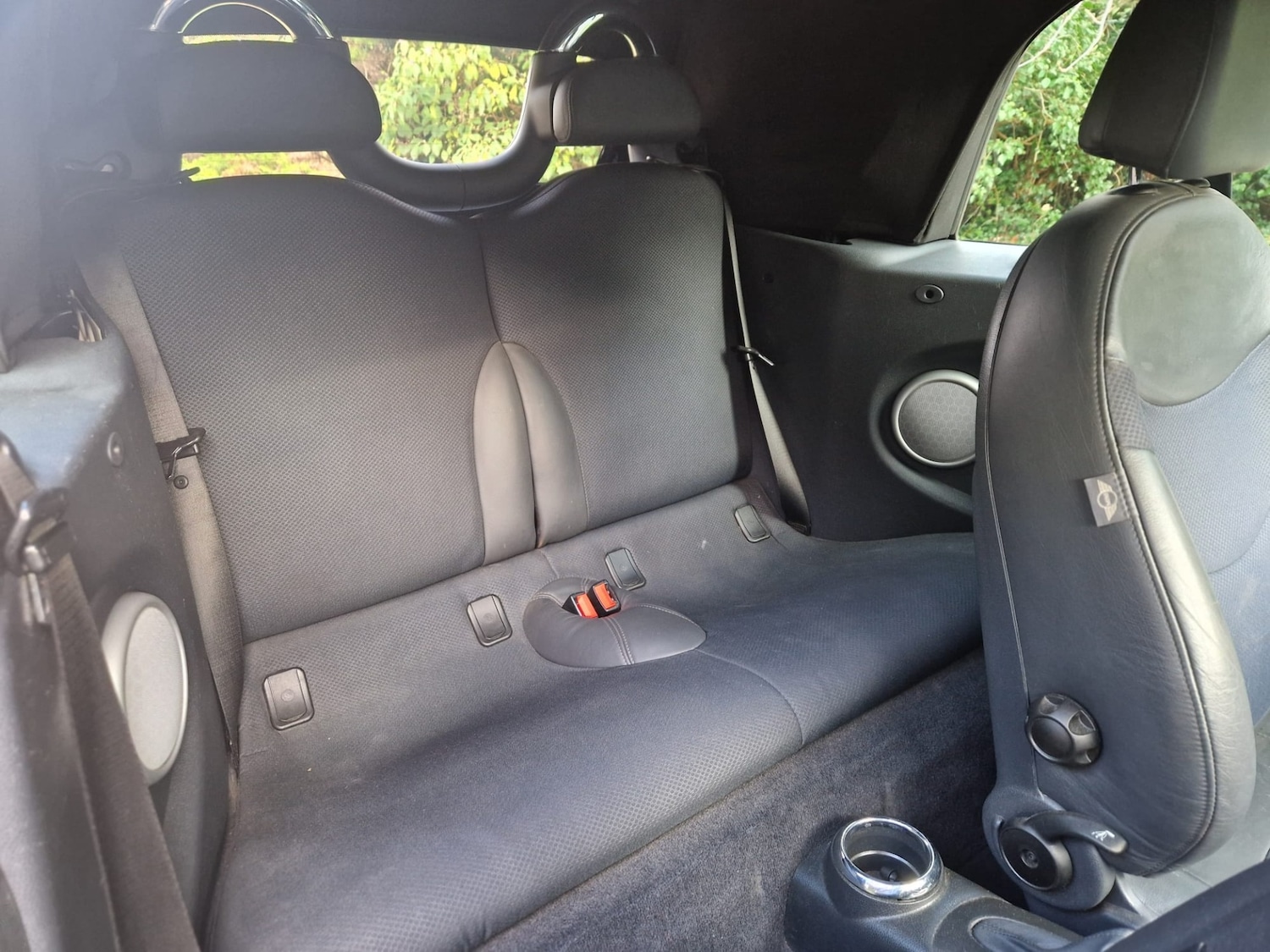 Used MINI Convertible 2005 for sale - 76479963: Photo 12