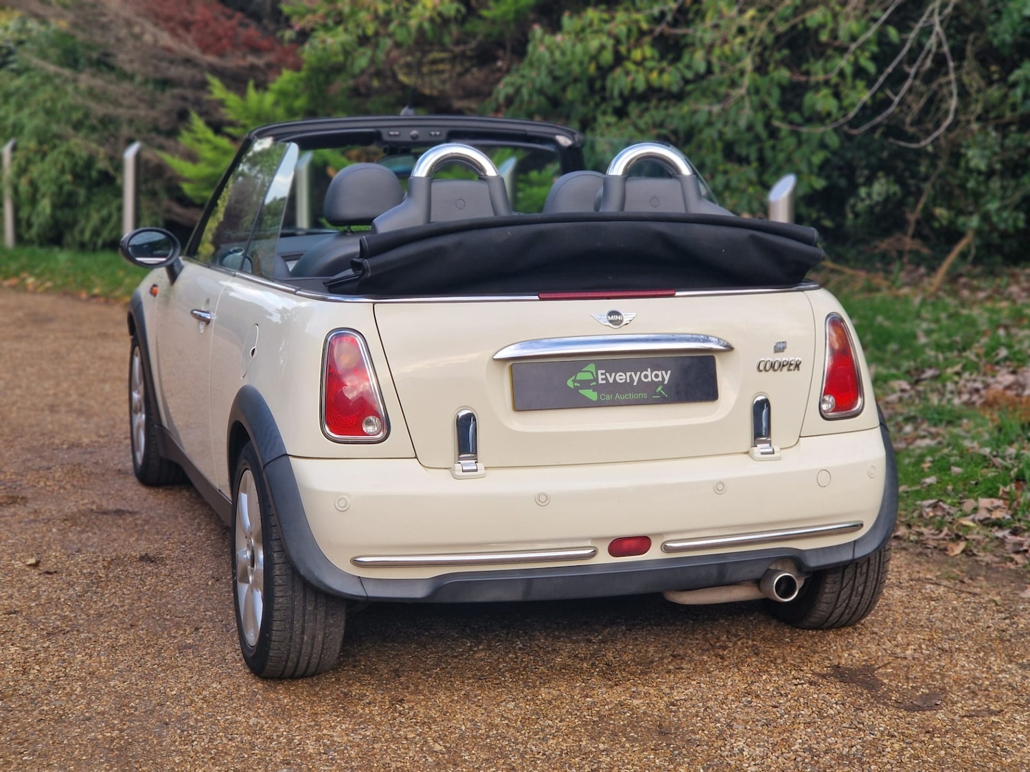 Used MINI Convertible 2005 for sale - 76479963: Photo 21