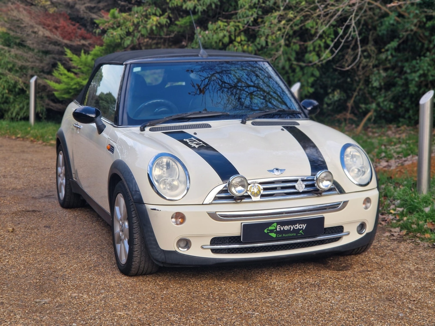 Used MINI Convertible 2005 for sale - 76479963: Photo 8