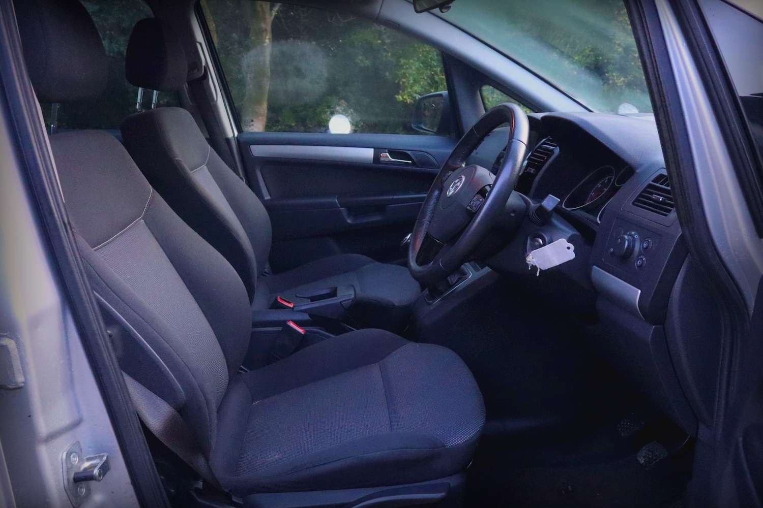 Used Vauxhall Zafira 2012 for sale - 77025575: Photo 13