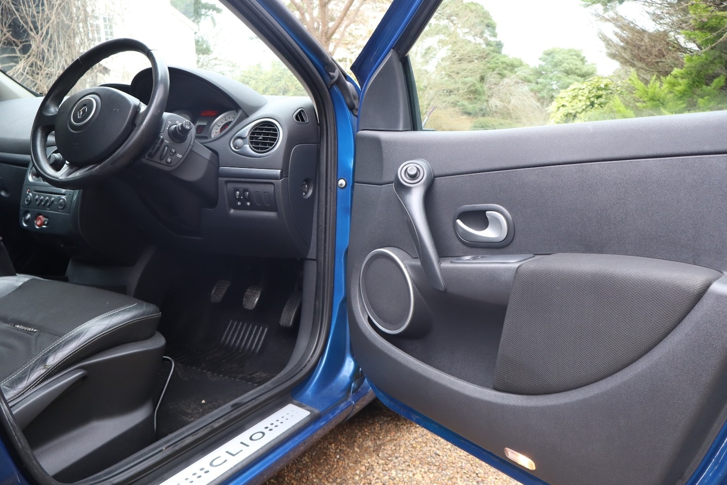 Used Renault Clio 2008 for sale - 77676459: Photo 15