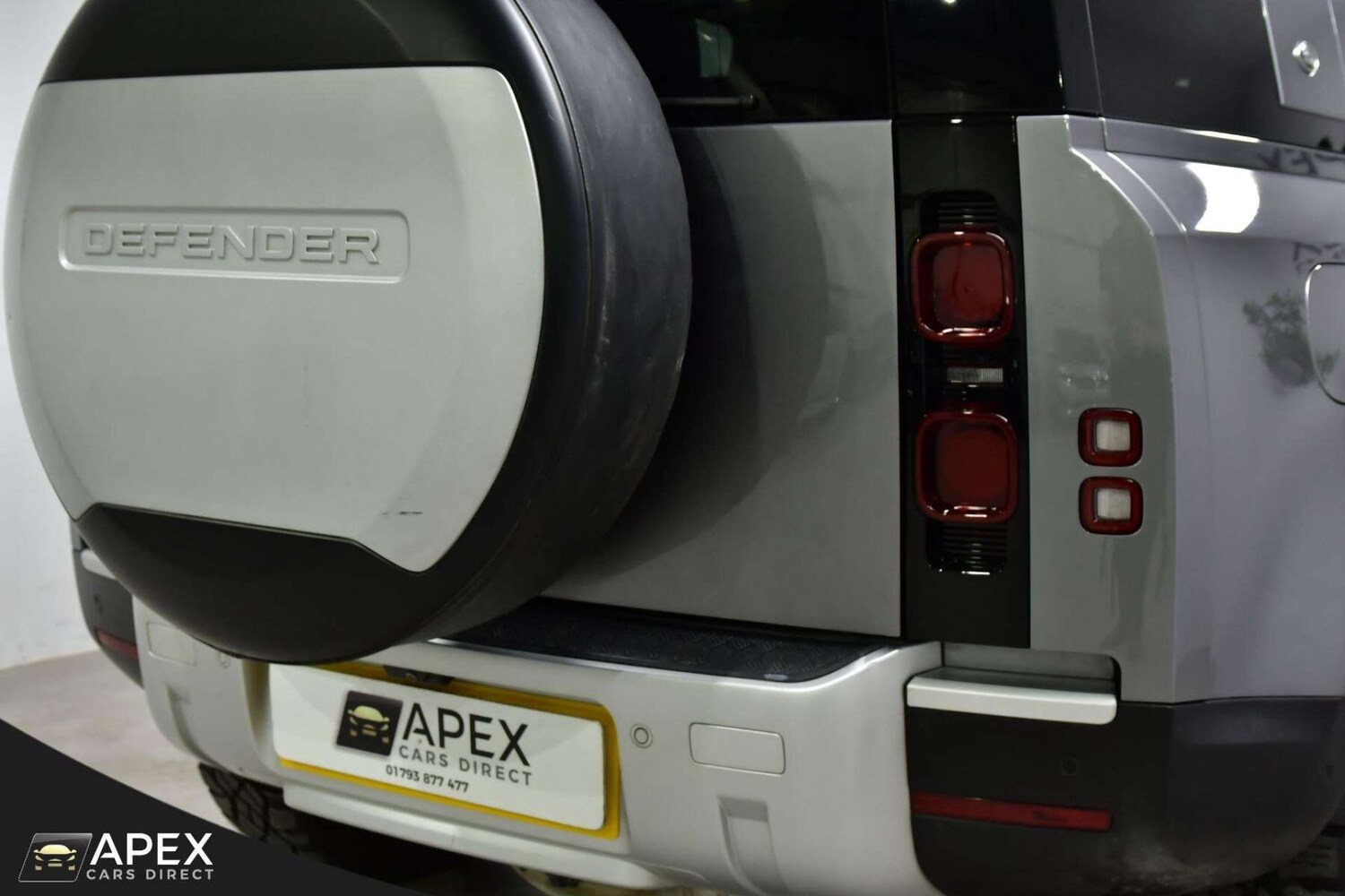 Used Land Rover Defender 110 2021 for sale - 77901551: Photo 26