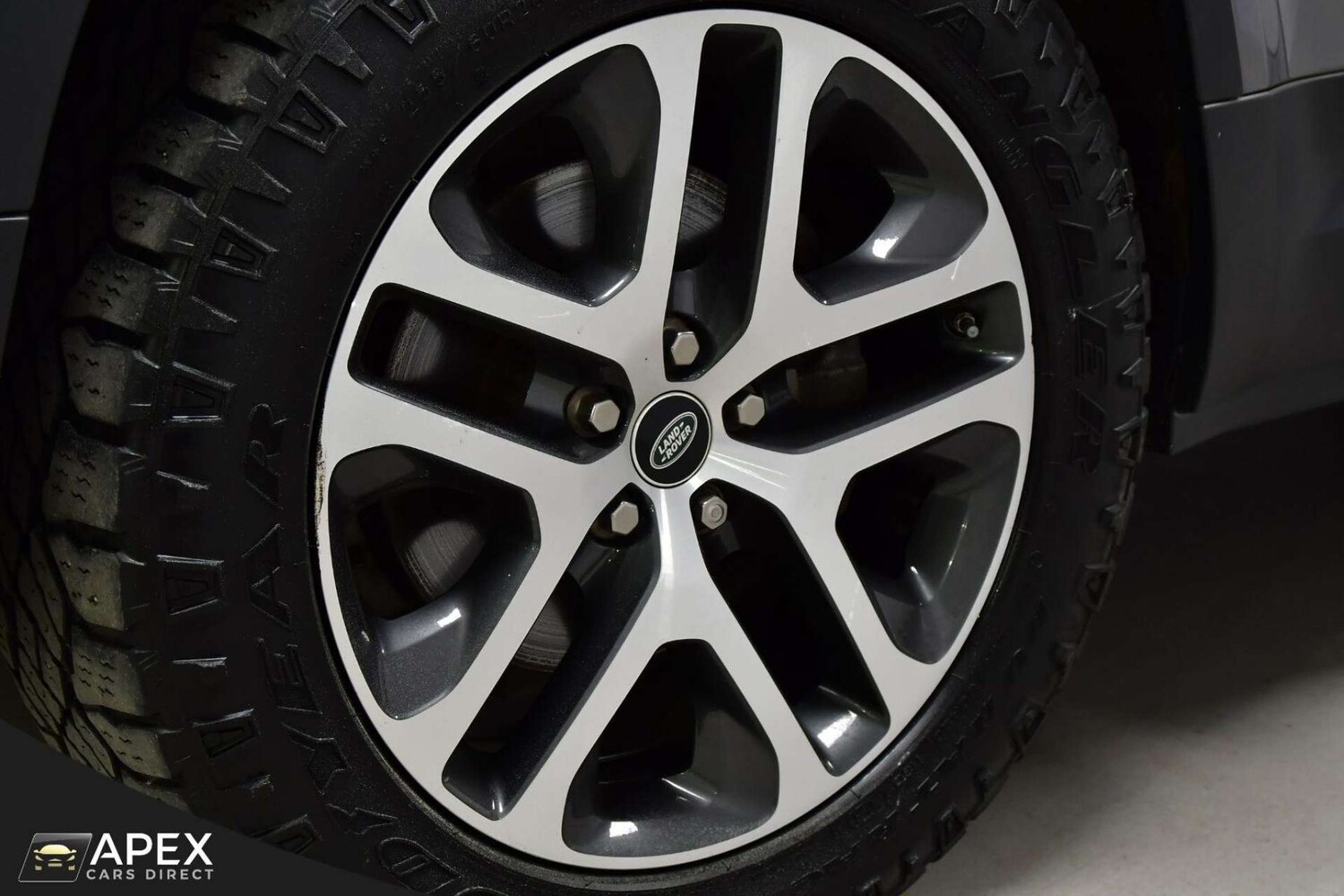 Used Land Rover Defender 110 2021 for sale - 77901551: Photo 35