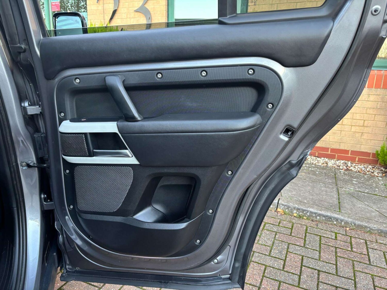 Used Land Rover Defender 110 2021 for sale - 77901551: Photo 57