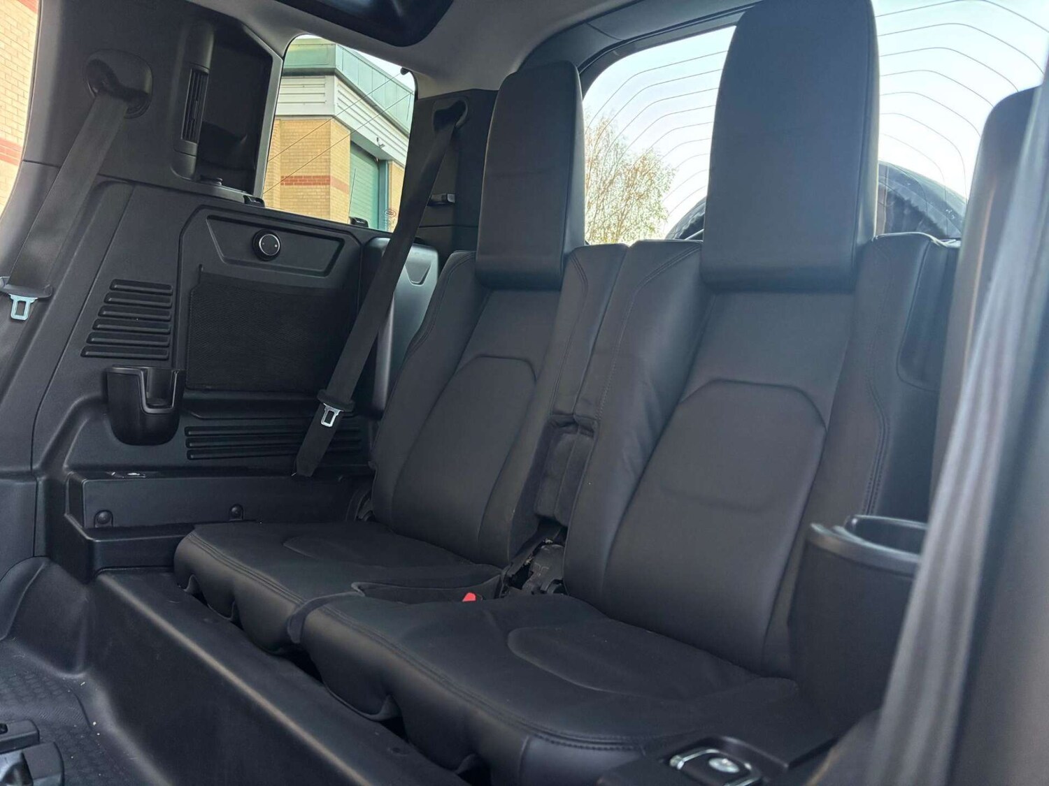 Used Land Rover Defender 110 2021 for sale - 77901551: Photo 58