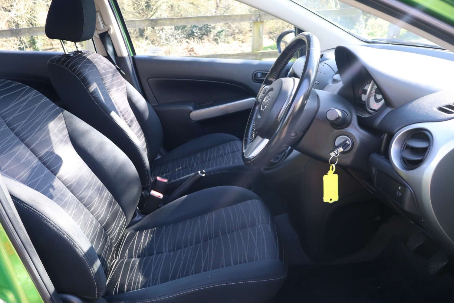 Used Mazda Mazda2 2008 for sale - 77934057: Photo 21