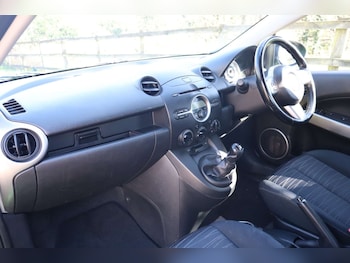 Used Mazda Mazda2 2008 for sale - 77934057: Photo