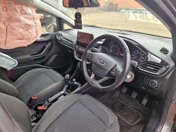 Used Ford Fiesta 2017 for sale - 78640787: Photo