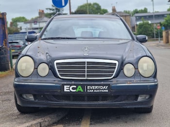 Used Mercedes-Benz C Class 2002 for sale - 78632439: Photo