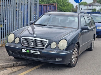 Used Mercedes-Benz C Class 2002 for sale - 78632439: Photo