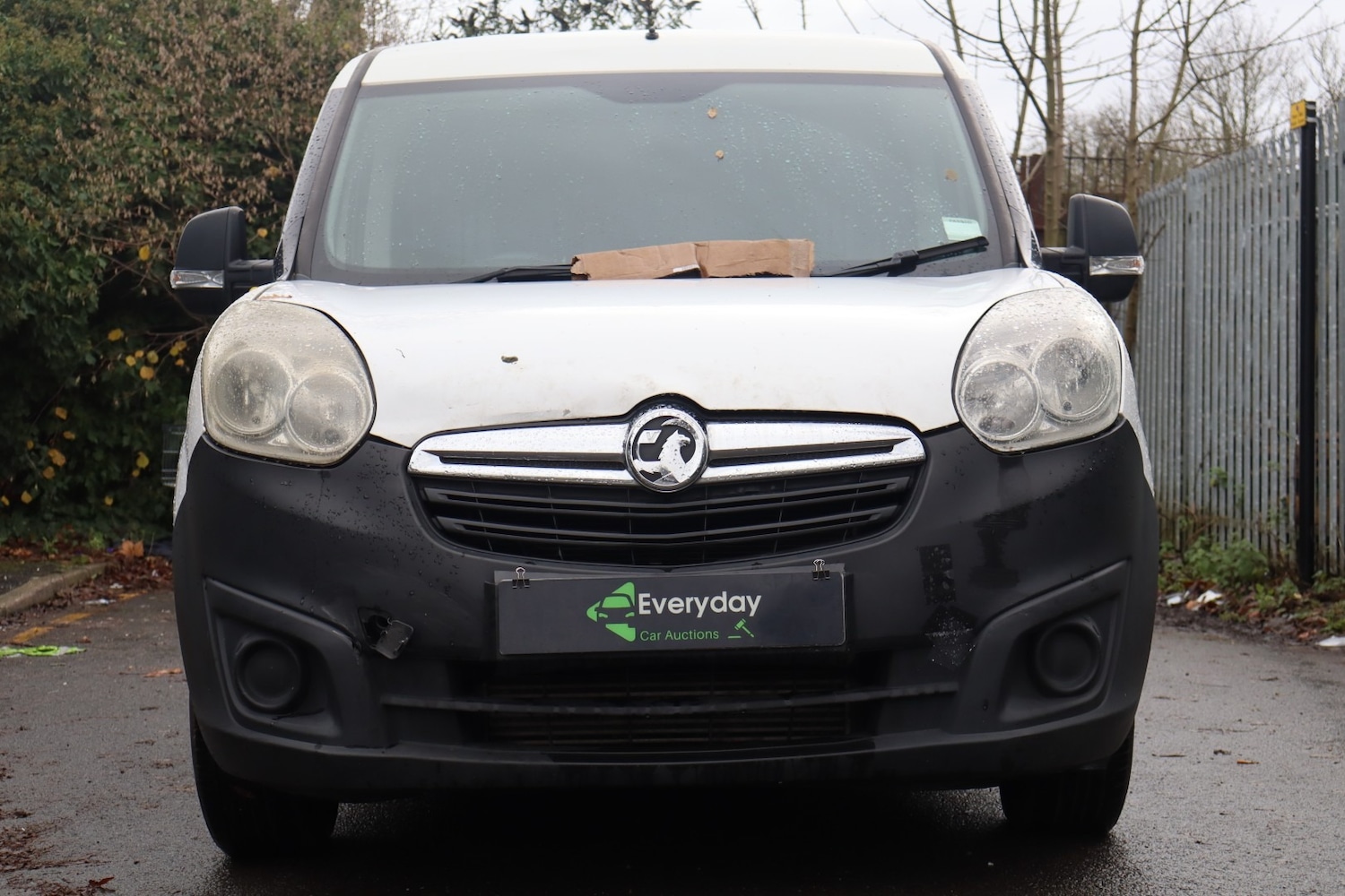 Used Vauxhall Combo 2017 for sale - 76879105: Photo 2