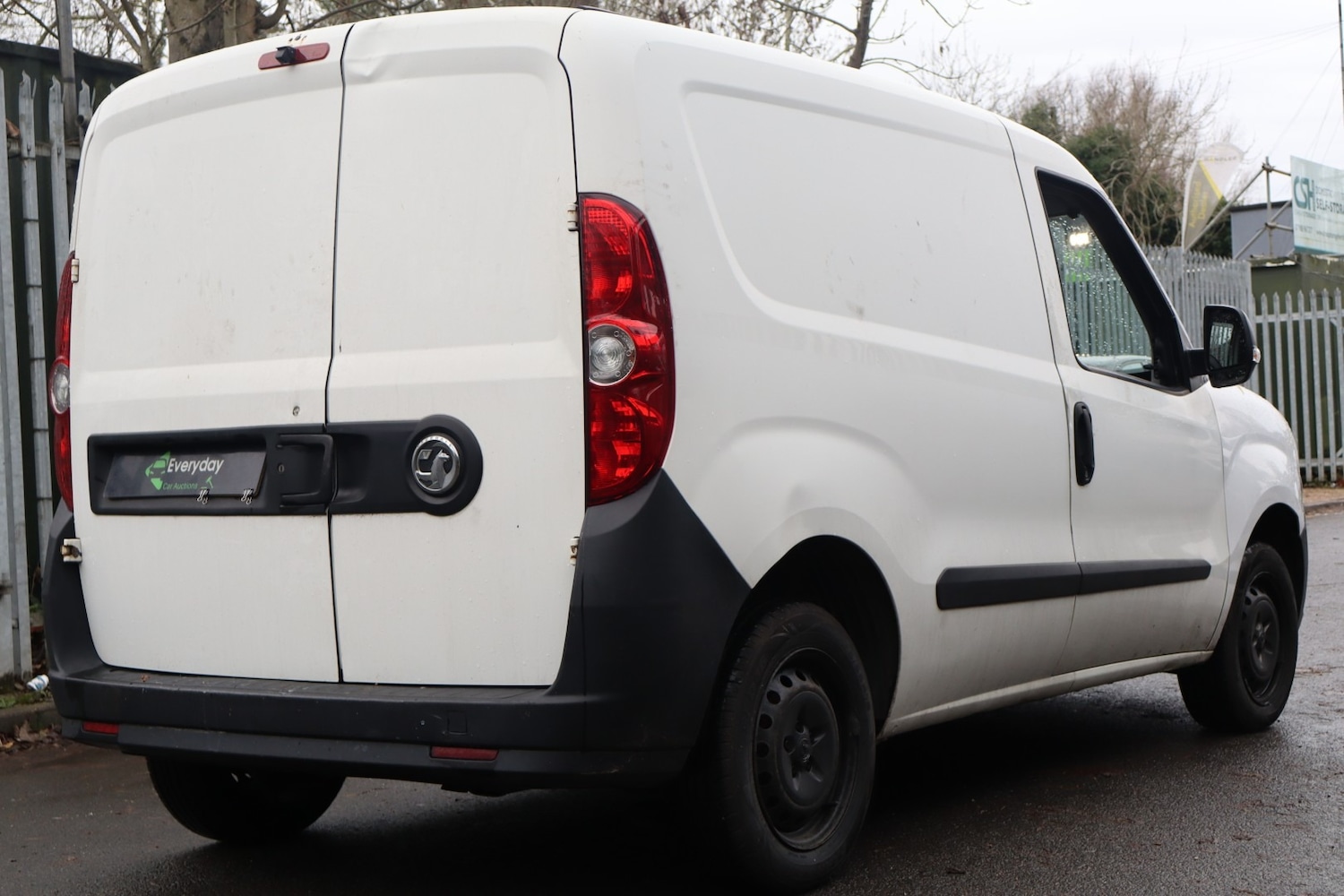 Used Vauxhall Combo 2017 for sale - 76879105: Photo 6