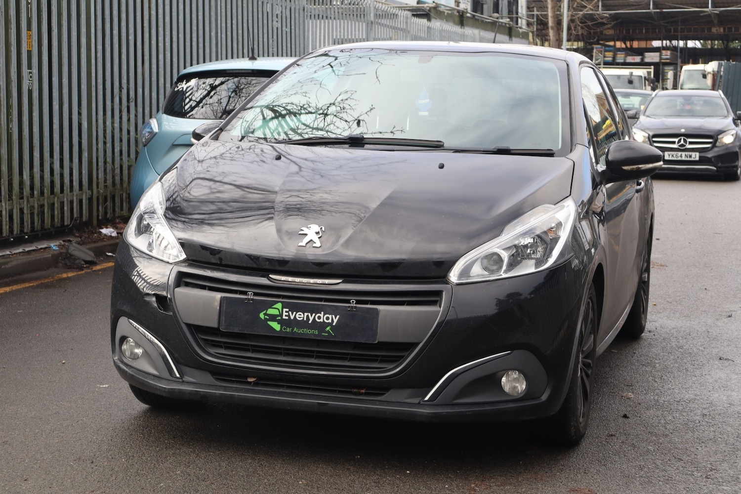 Used Peugeot 208 2018 for sale - 77528440: Photo 3