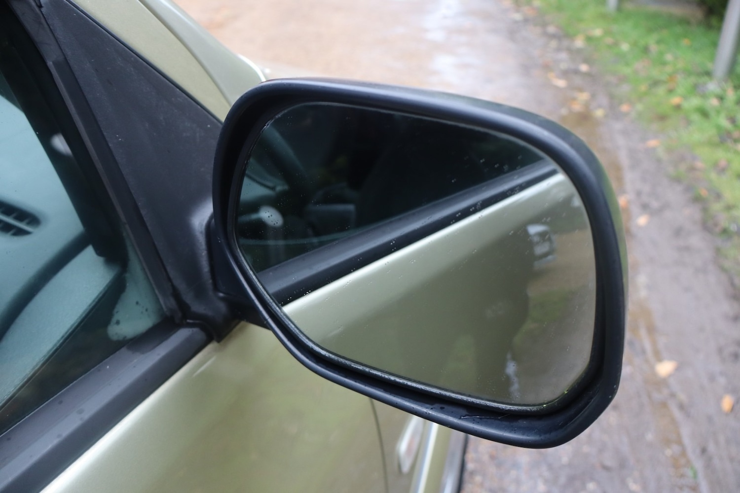 Used Toyota Yaris Verso 2005 for sale - 76807045: Photo 19