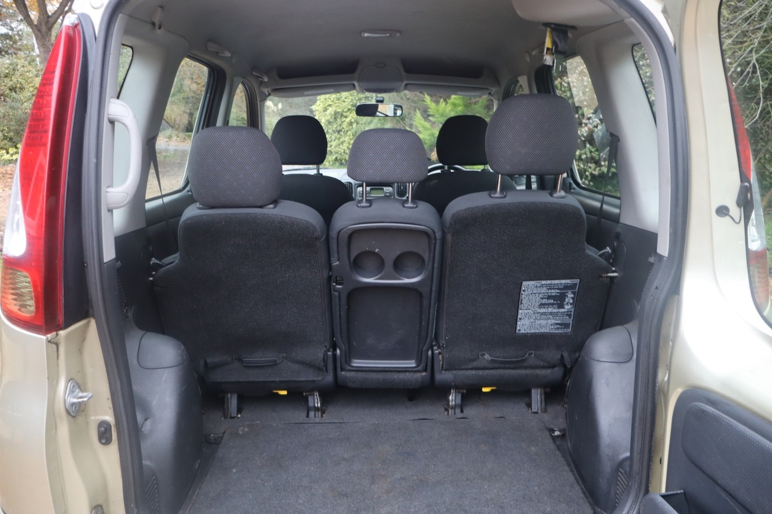 Used Toyota Yaris Verso 2005 for sale - 76807045: Photo 24