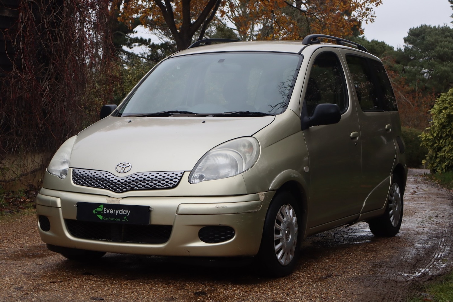 Used Toyota Yaris Verso 2005 for sale - 76807045: Photo 3