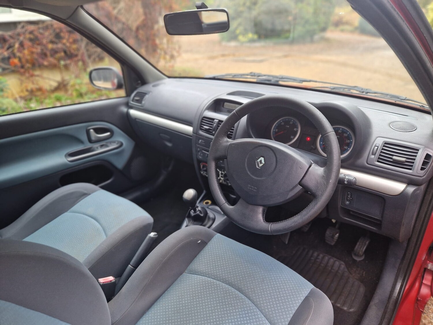 Used Renault Clio 2005 for sale - 76505568: Photo 19