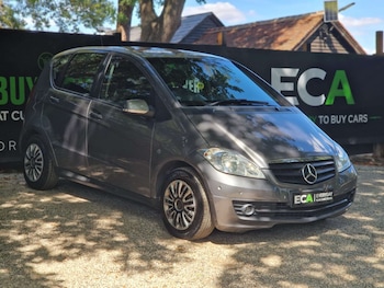 Used Mercedes-Benz A-Class 2011 for sale - 79457985: Photo