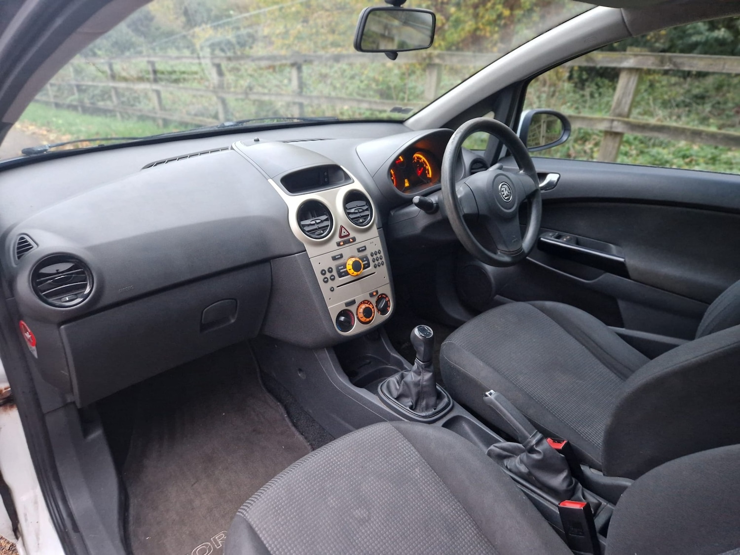 Used Vauxhall Corsa 2010 for sale - 76556737: Photo 12