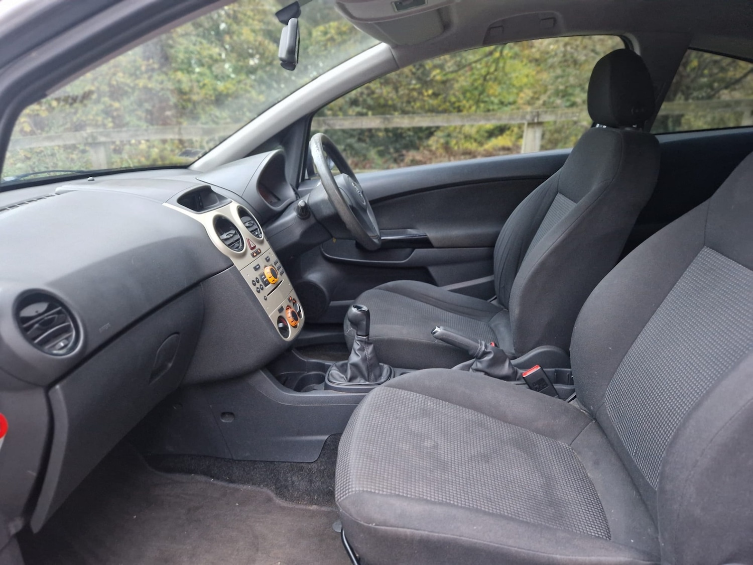 Used Vauxhall Corsa 2010 for sale - 76556737: Photo 14